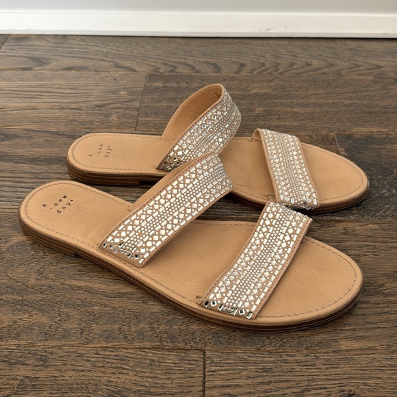 a new day sandals - Picture 3 of 4